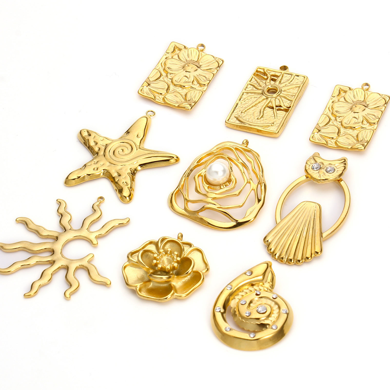Picture of Eco-friendly PVD Vacuum Plating 304 Stainless Steel Pendants 18K Real Gold Plated Sun Flower