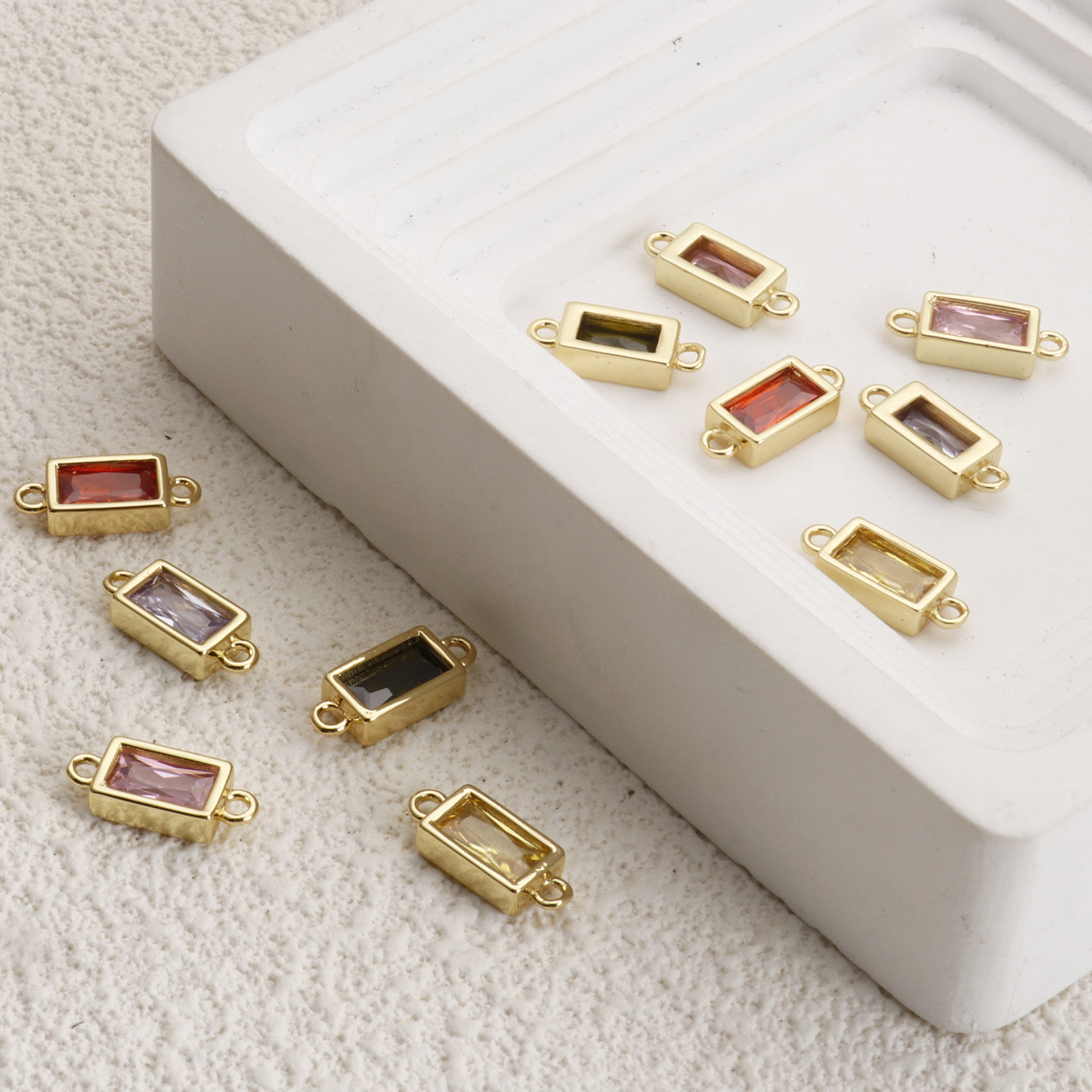 Imagen de 2 Unidades Latón & Vidrio Conectores Dijes Colgantes Chapado en Oro de 18K Rectángulo Sección 15mm x 6mm