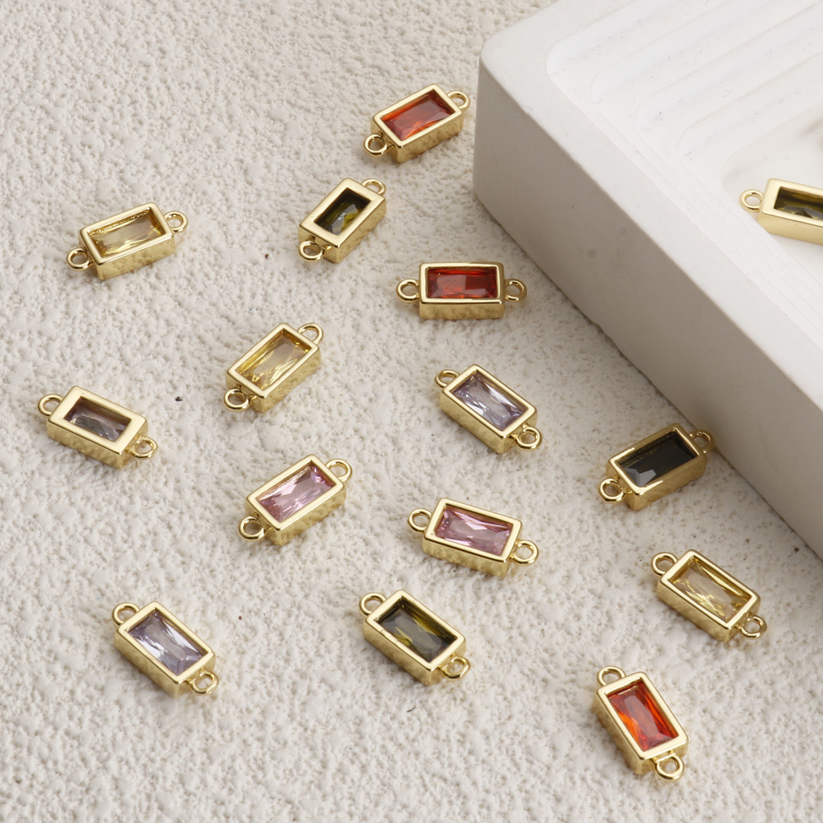 Imagen de 2 Unidades Latón & Vidrio Conectores Dijes Colgantes Chapado en Oro de 18K Rectángulo Sección 15mm x 6mm