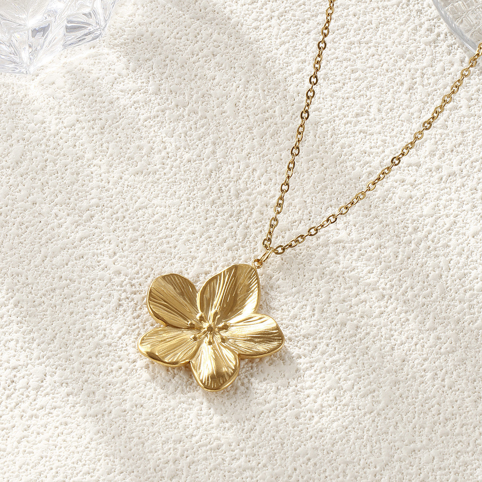 Picture of Eco-friendly PVD Vacuum Plating Stylish Pastoral Style 18K Real Gold Plated 304 Stainless Steel Link Cable Chain Flower Pendant Charm Necklace For Women Gift 45cm(17.7") + 5cm(2") long