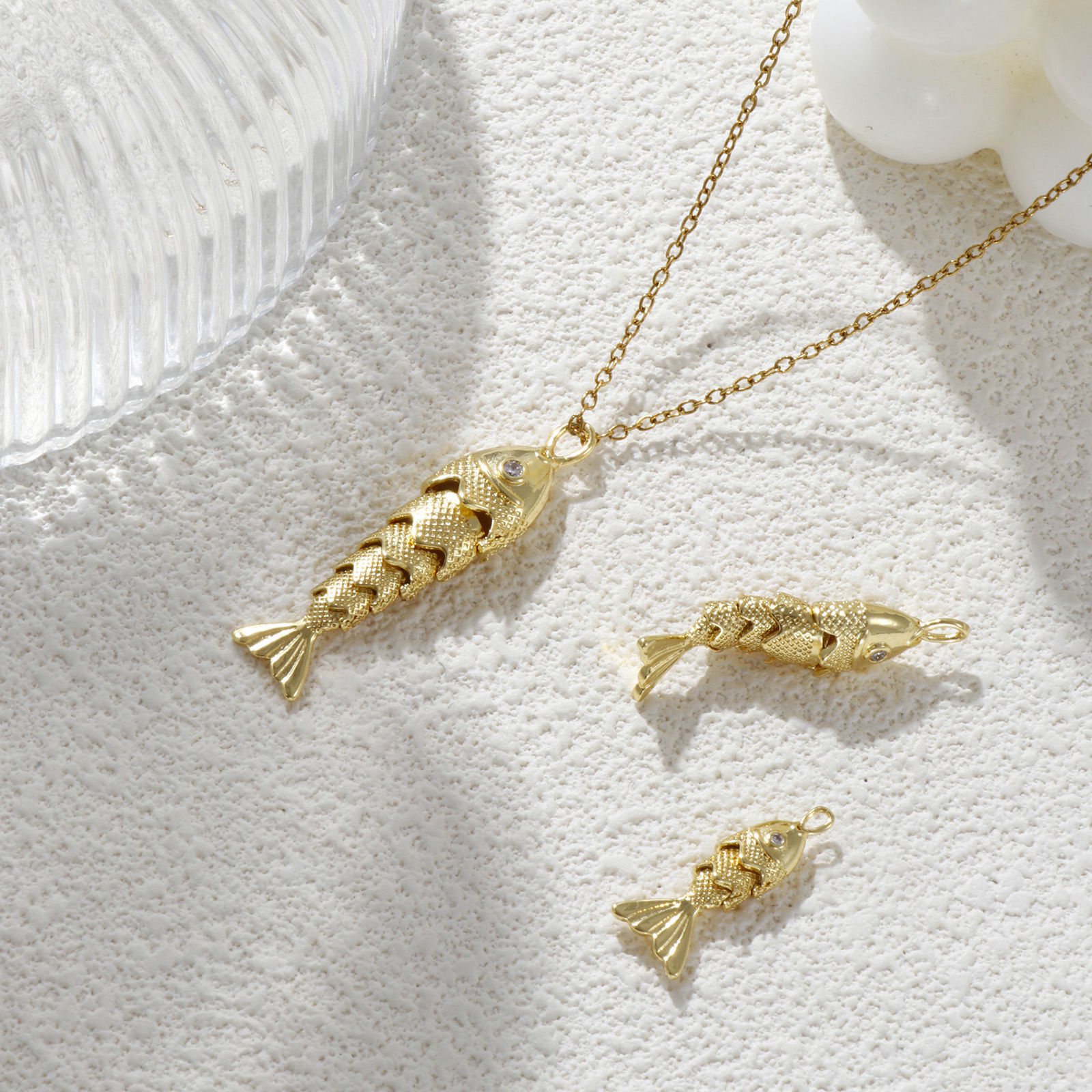 Picture of Eco-friendly Brass Ocean Jewelry Charms 18K Real Gold Plated Fish Animal Movable Clear Cubic Zirconia