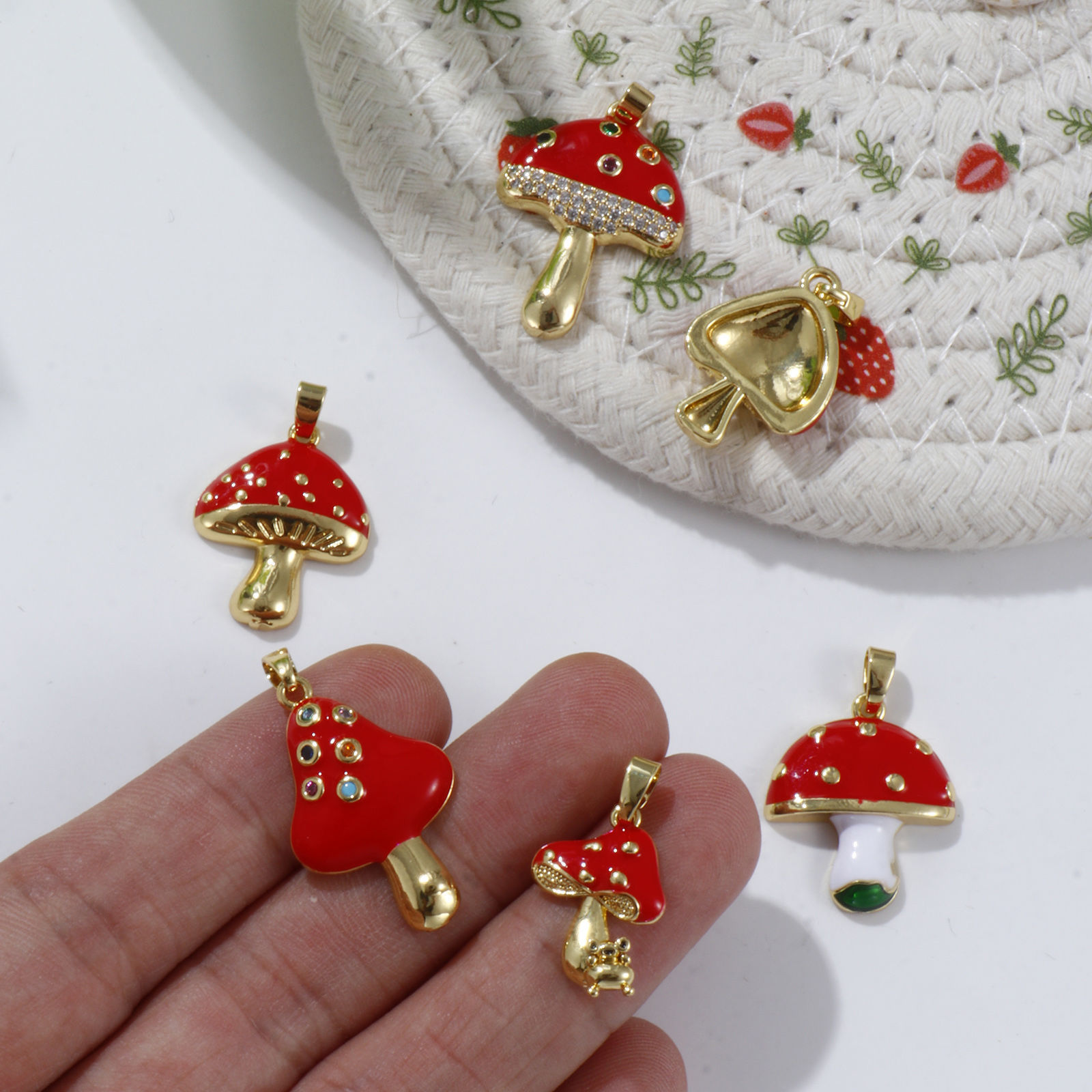 Picture of Eco-friendly Brass Charm Pendant 18K Real Gold Plated Red Mushroom Enamel