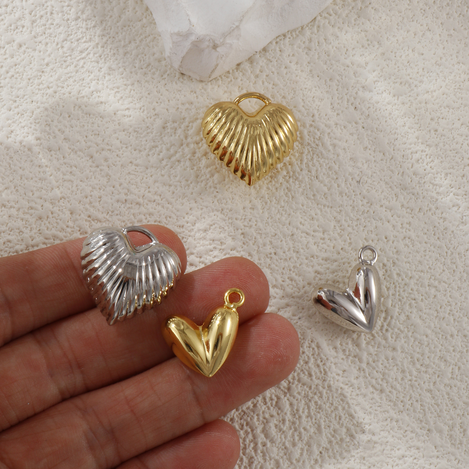 Picture of Eco-friendly Brass Valentine's Day Charms Real Gold Plated Heart 3D