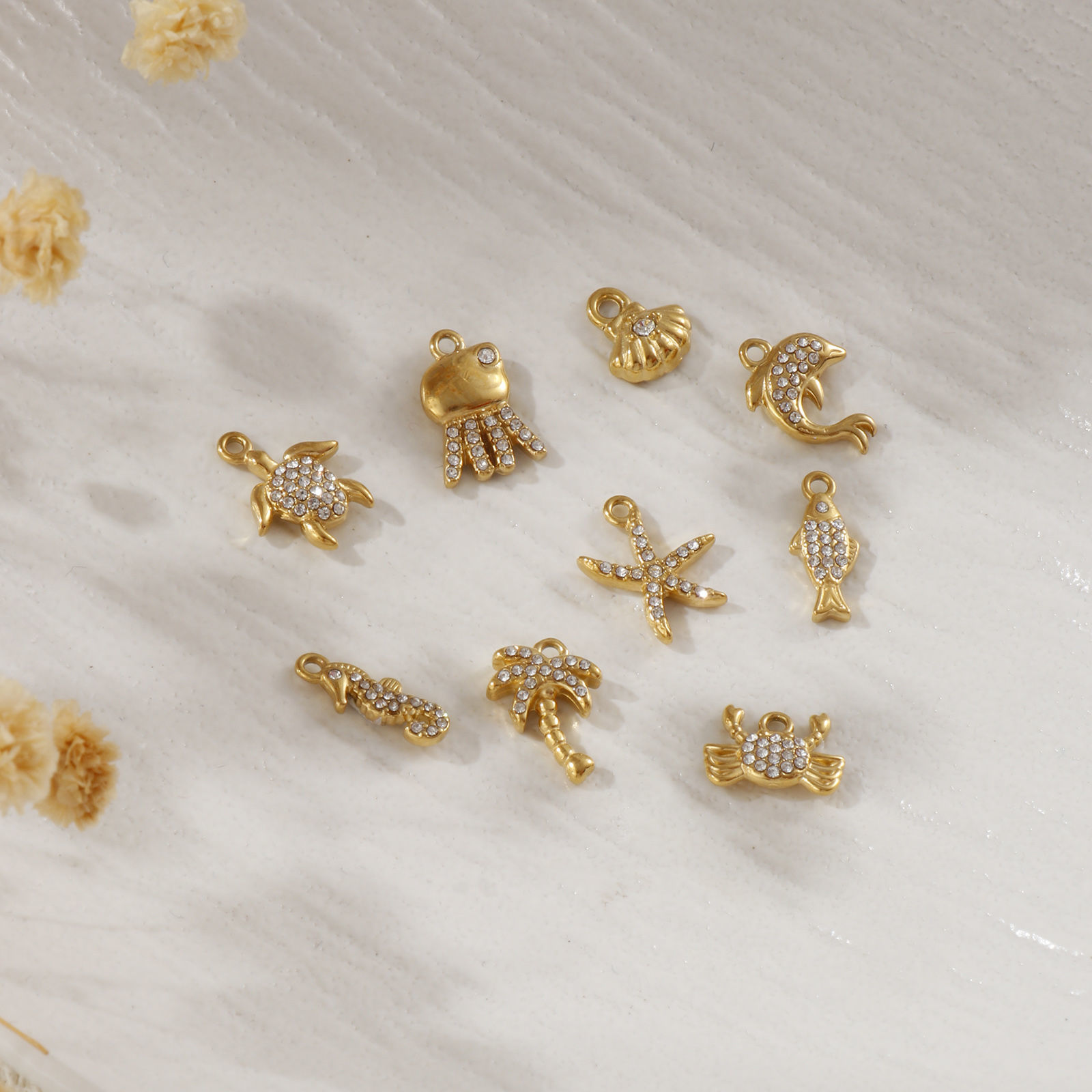 Picture of Eco-friendly PVD Vacuum Plating 304 Stainless Steel Charms 18K Real Gold Plated Micro Pave Clear Cubic Zirconia