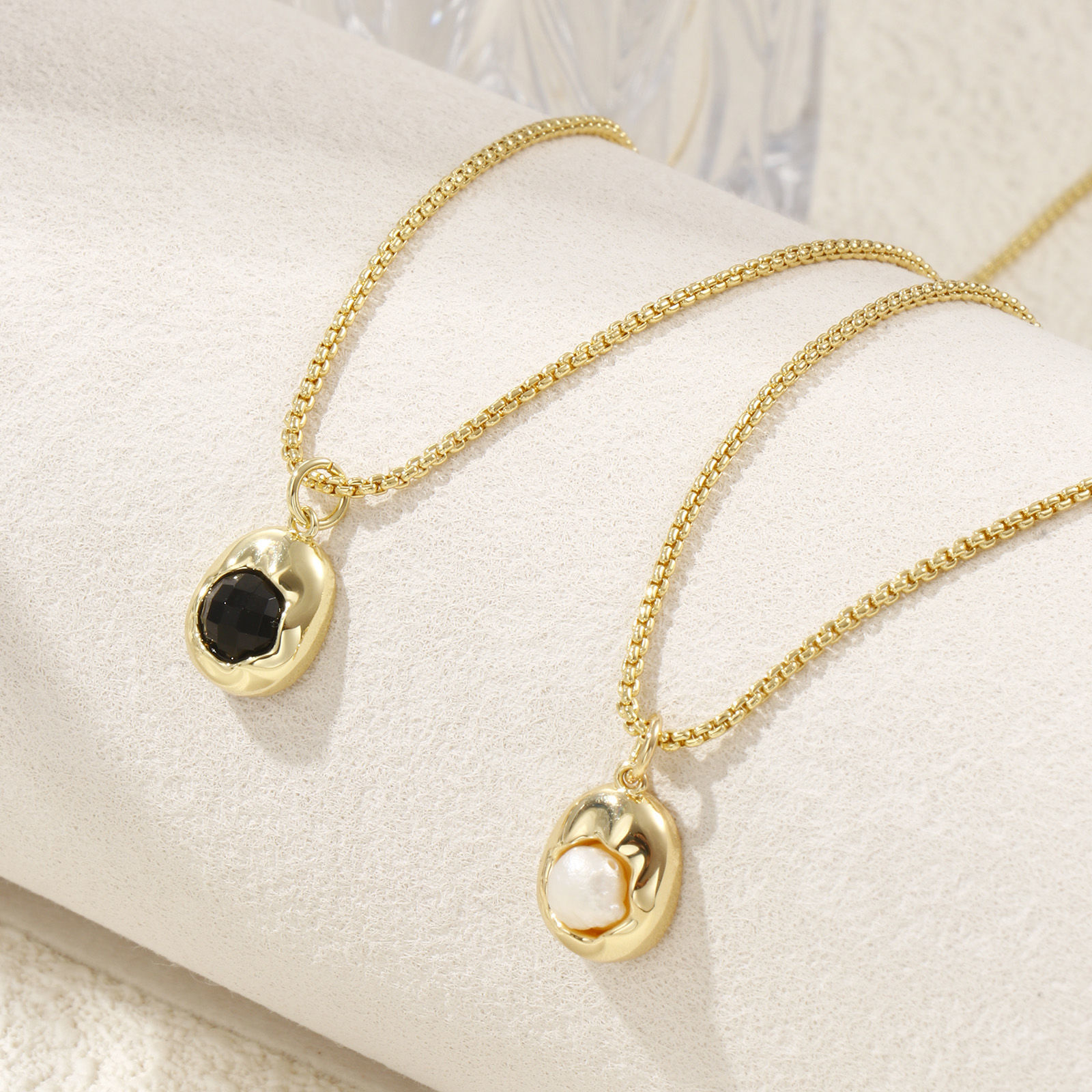 Picture of 1 Piece Eco-friendly Stylish 18K Real Gold Plated Brass Link Cable Chain Irregular Acrylic Imitation Pearl Pendant Charm Necklace For Women Gift 45cm(17.7") + 5cm(2") long