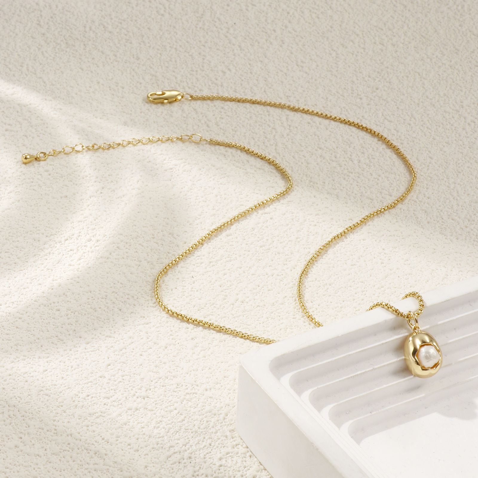Picture of 1 Piece Eco-friendly Stylish 18K Real Gold Plated Brass Link Cable Chain Irregular Acrylic Imitation Pearl Pendant Charm Necklace For Women Gift 45cm(17.7") + 5cm(2") long