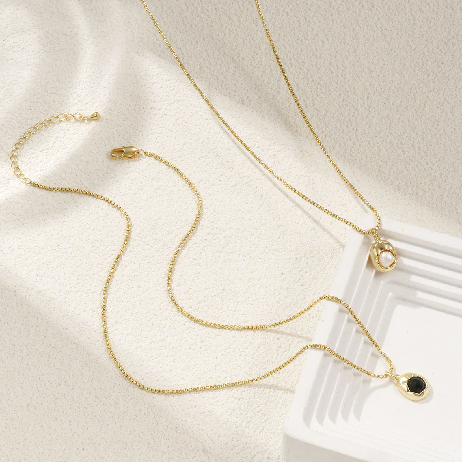 Picture of 1 Piece Eco-friendly Stylish 18K Real Gold Plated Brass Link Cable Chain Irregular Acrylic Imitation Pearl Pendant Charm Necklace For Women Gift 45cm(17.7") + 5cm(2") long