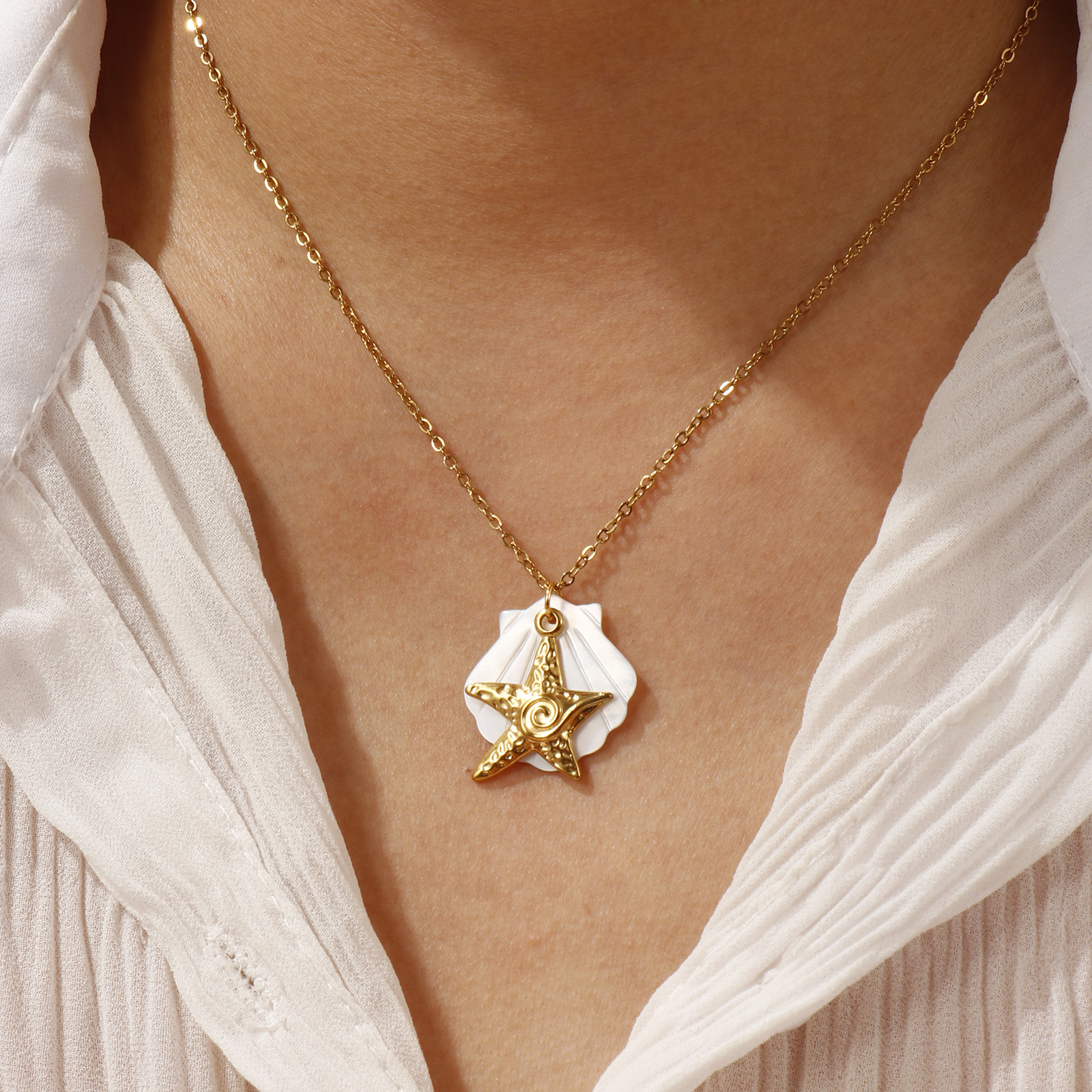 Bild von 18K Echtgold plattiert Kreuz Gliederketten Anhänger Halskette, 304 Edelstahl & Natürliche Muschel 45cm + 5cm, Für Frauen, Exquisit Ozean Schmuck Geschenk, Umweltfreundliche PVD-Vakuumbeschichtung