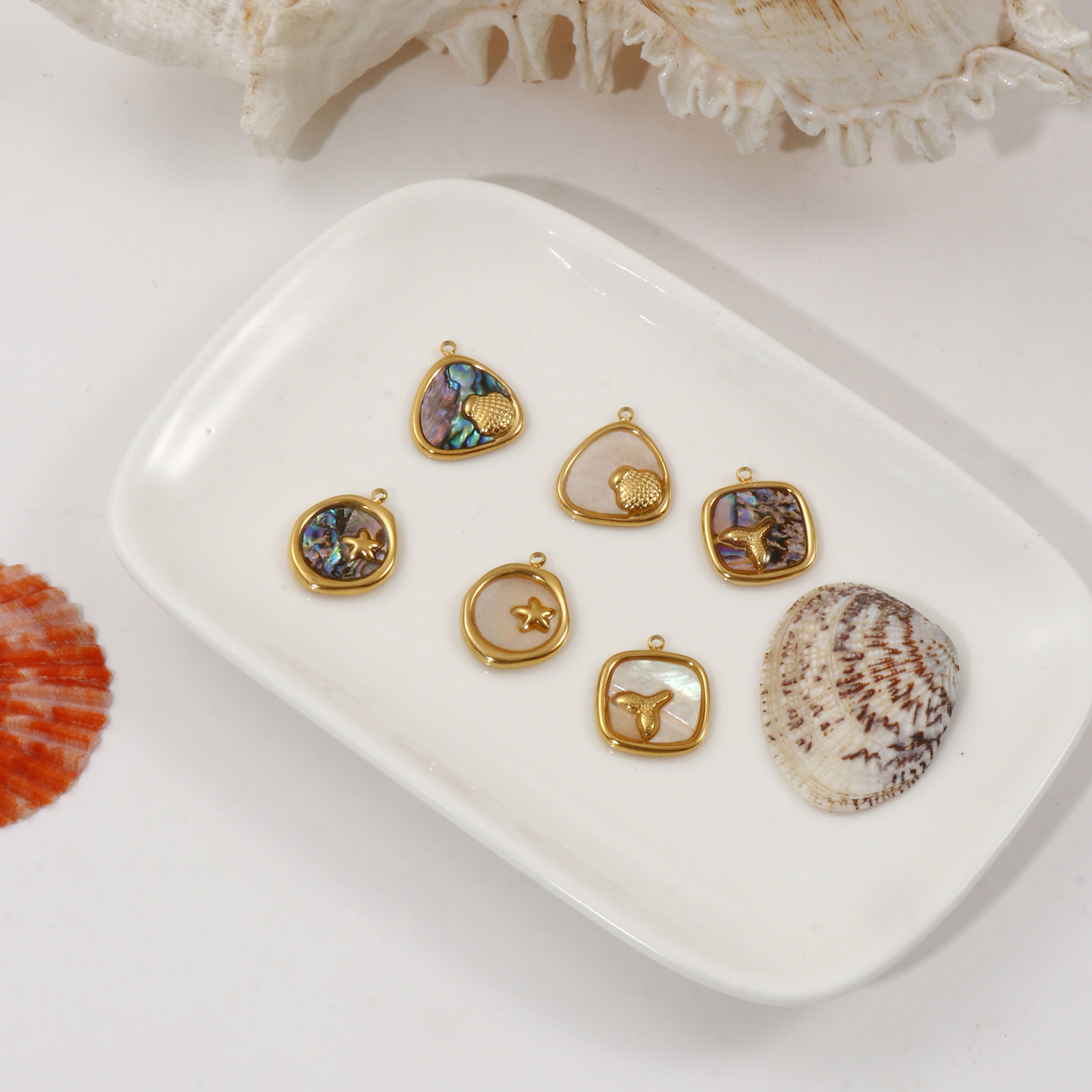 Picture of 1 Piece Eco-friendly PVD Vacuum Plating 304 Stainless Steel & Natural Shell Charms 18K Real Gold Plated