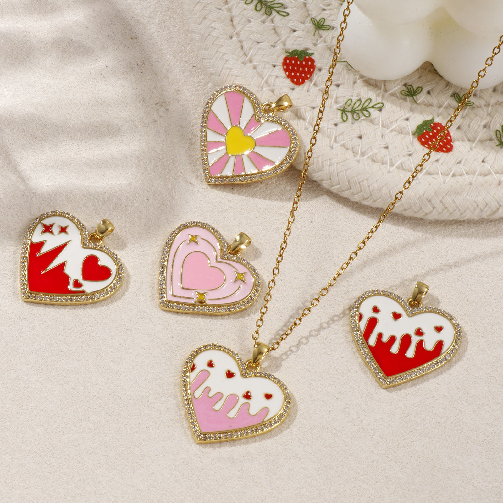 Picture of Eco-friendly Brass Valentine's Day Charms 18K Real Gold Plated Enamel Heart