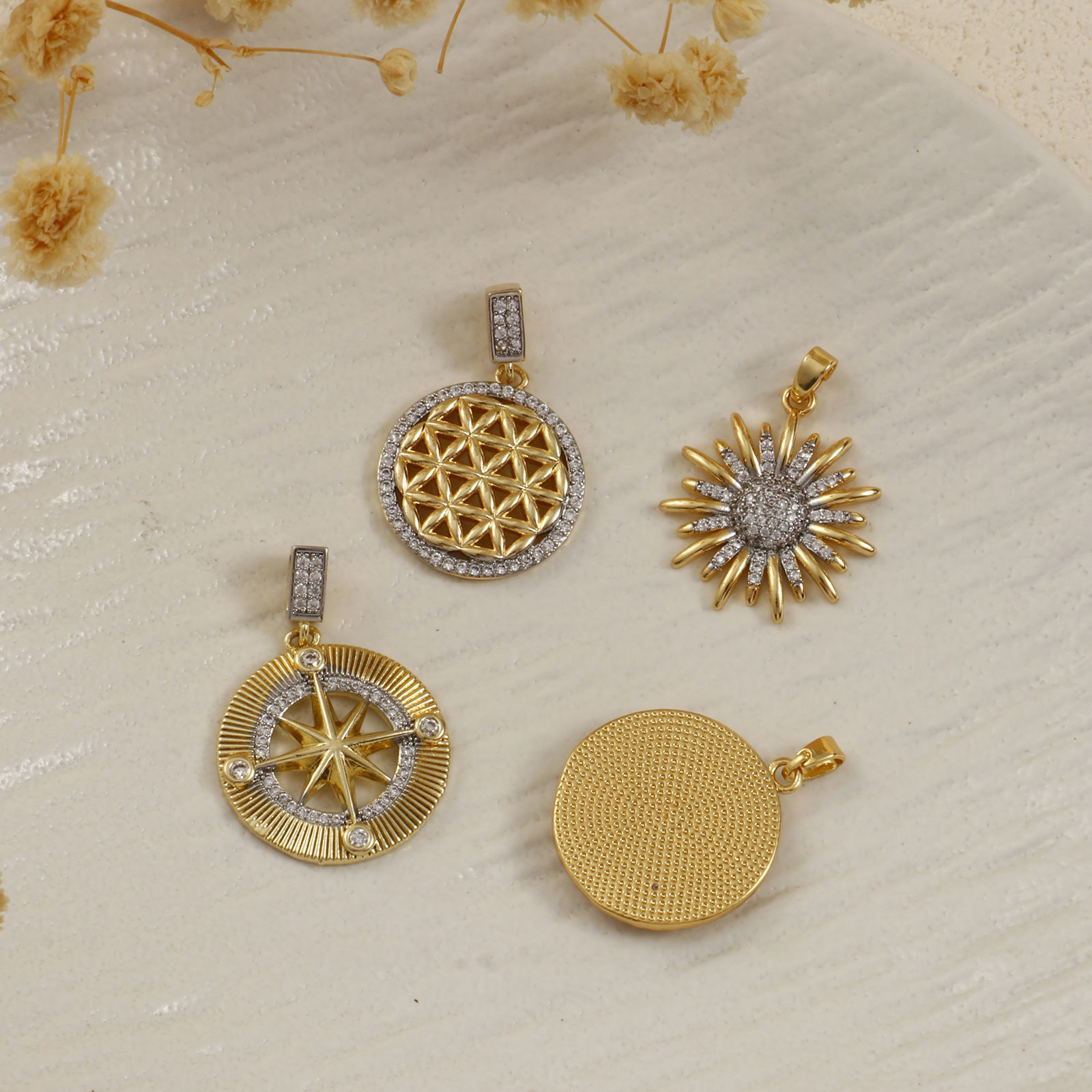 Picture of 1 Piece Brass Pendants 18K Gold Plated & Platinum Plated Two Tone Sunflower Star Micro Pave Clear Cubic Zirconia