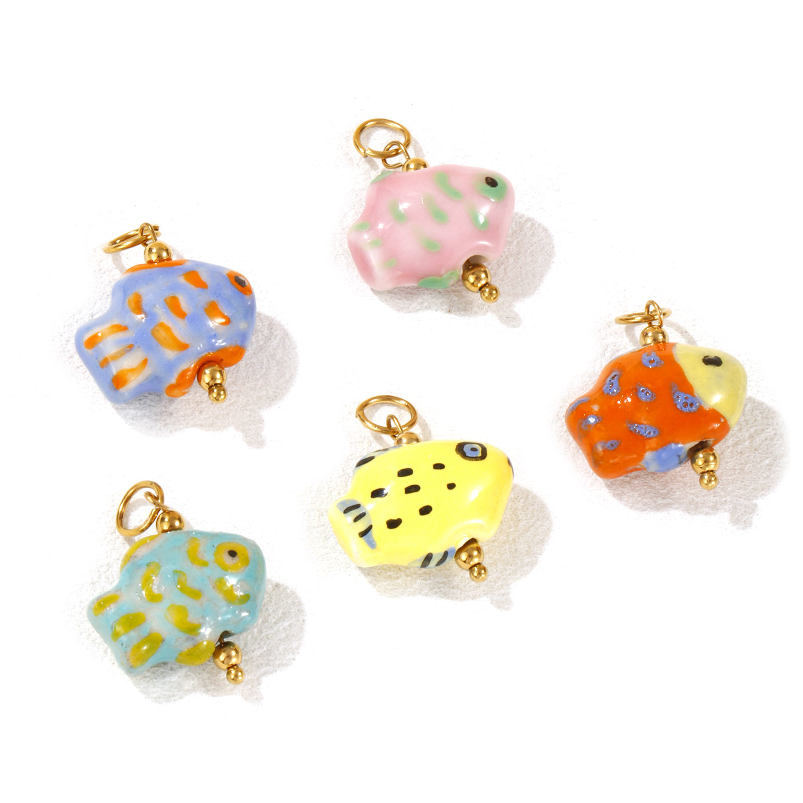 Image de 1 Pièce Breloques en 304 Acier Inoxydable & Céramique Revêtement sous Vide PVD Respectueux de l'Environnement Bijoux d'Océan Plaqué Or 18K Poisson Peint 25mm x 18mm