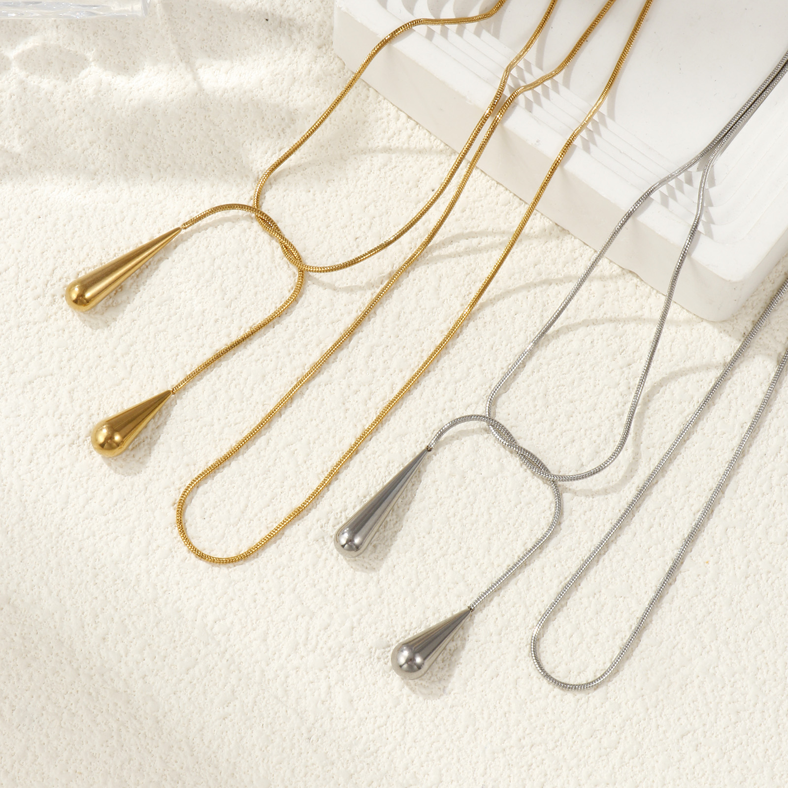 Bild von Bunt Schlangenkette Tropfen Halskette, 304 Edelstahl 80cm, Für Frauen, Elegant Geschenk, Umweltfreundlich