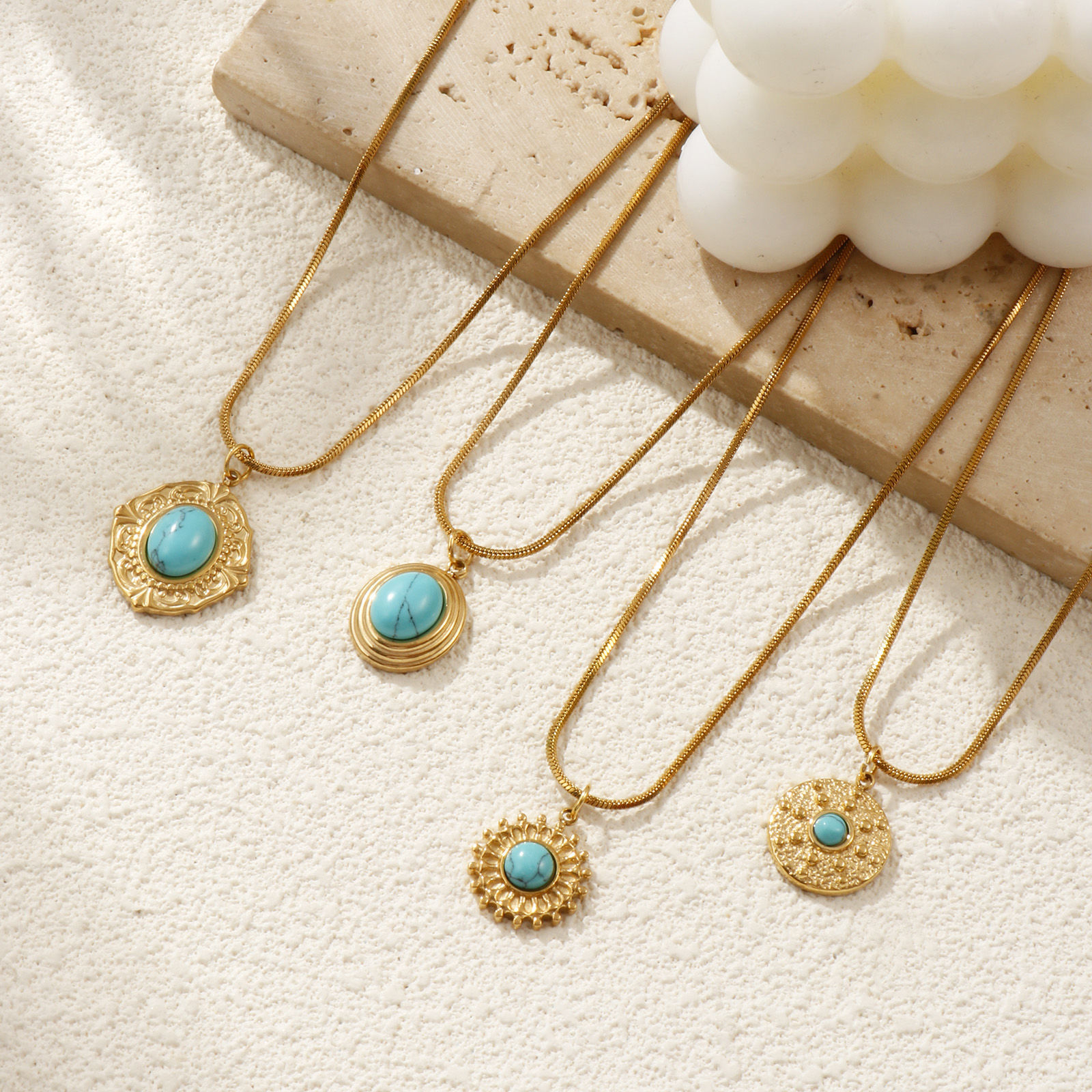 Bild von 18K Echtgold plattiert Quadratische Schlangenkette Anhänger Halskette, 304 Edelstahl 45cm + 5cm, Für Frauen, Cyan Mit Harz Imitat Howlith Cabochons, Böhmischer Stil Ethnischer Stil Geschenk, Umweltfreundliche PVD-Vakuumbeschichtung