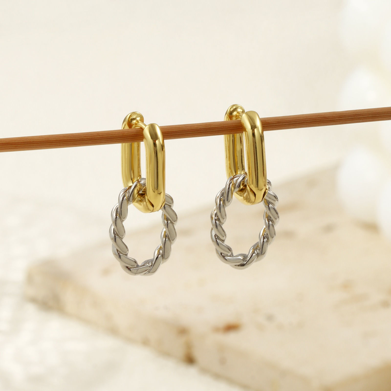 Picture of Eco-friendly Minimalist Exquisite 18K Real Gold Plated Brass Oval Earrings For Women Gift 27mm x 12mm