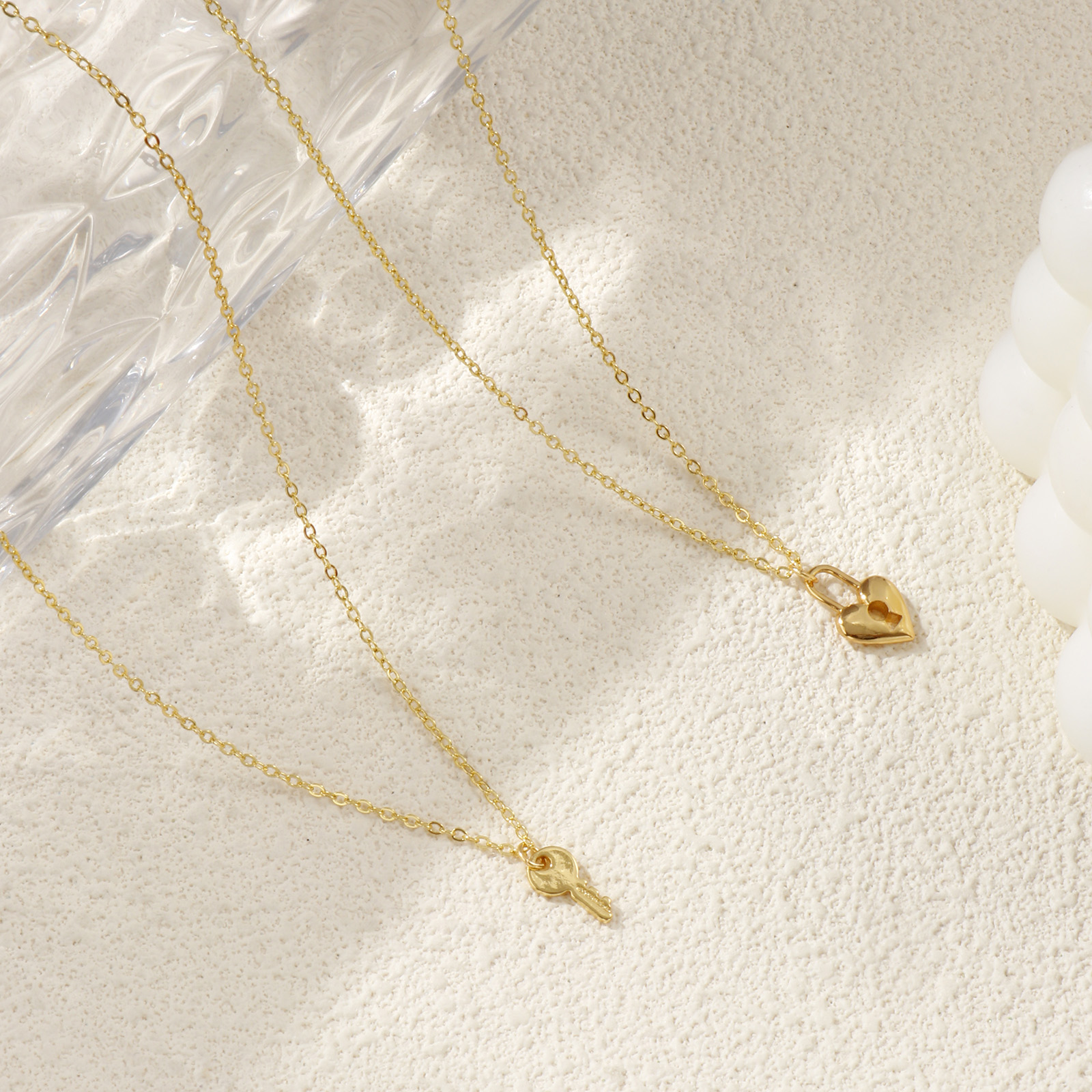 Imagen de 18K Oro Real Chapado Cadena de Cable Cruz Cerradura & Llaves Collar con Colgante, Latón 46cm + 6cm, Para Mujeres, Elegante Exquisito Regalo, Respetuoso del Medio Ambiente, 1 Unidad