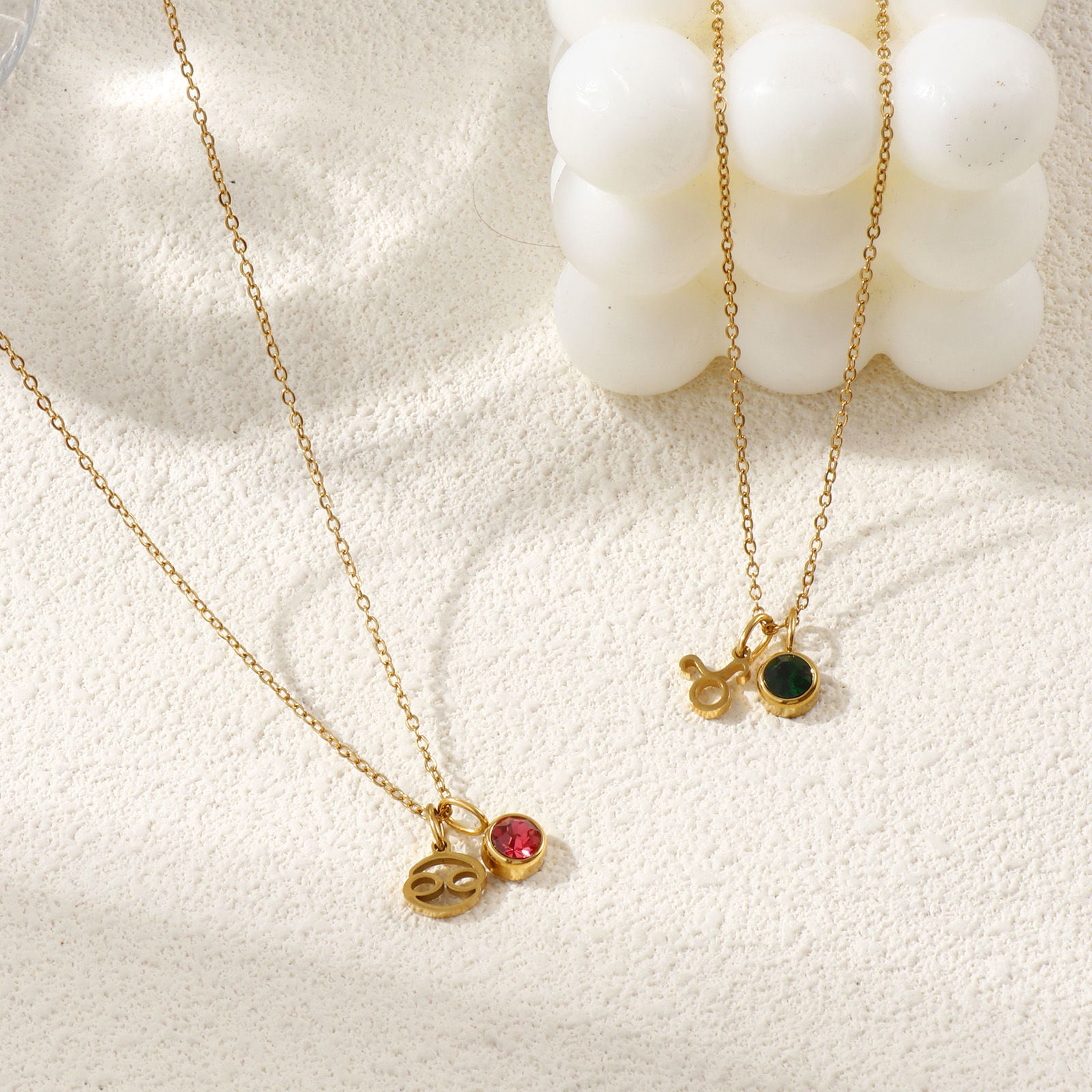 Изображение 18K настоящее золото с покрытием Кабельные Цепи Знак Зодиака Ожерелье с подвеской, 304 Из Нержавеющей Стали Горный Хрусталь 45см + 5см, Для женщин, Камень рождения Ретро подарок, Экологичное вакуумное PVD-покрытие, 1 ШТ