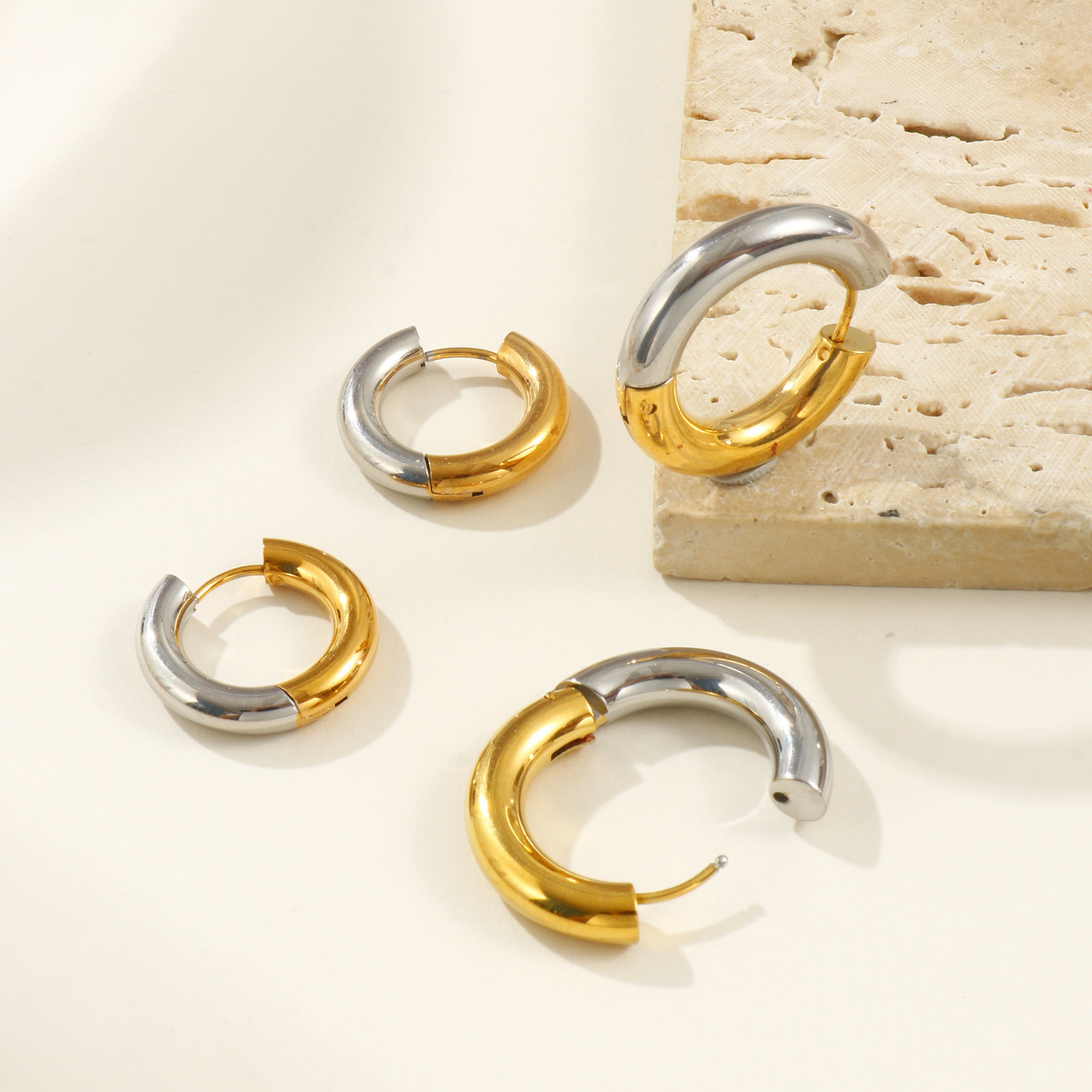 Picture of 1 Pair Eco-friendly PVD Vacuum Plating Minimalist Exquisite 18K Real Gold Plated & Silver Tone 304 Stainless Steel Two Tone Hoop Earrings For Women Gift Post/ Wire Size: 1mm(18 gauge)