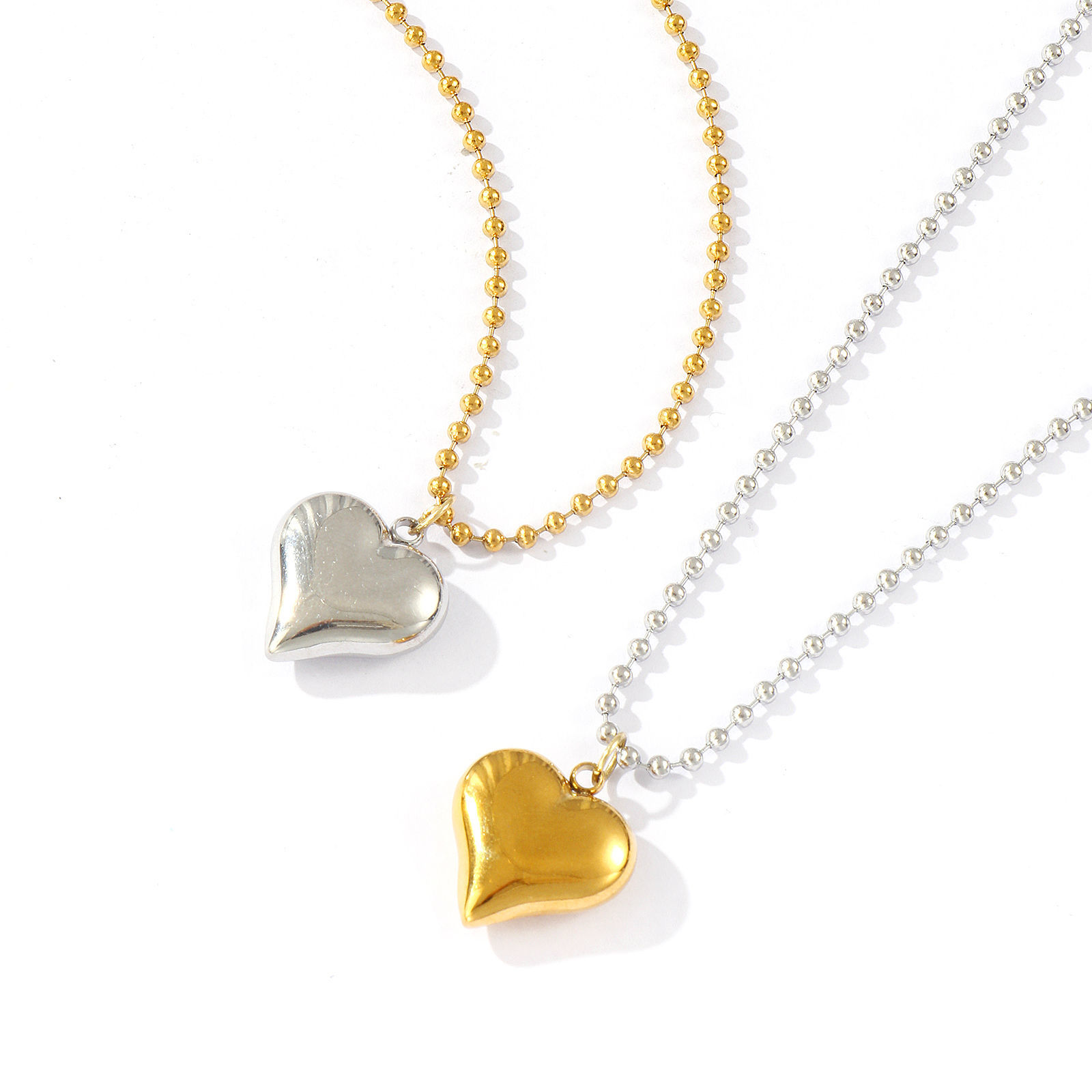 Image de Collier à Breloques Cœur Multicolore en 304 Acier Inoxydable Pour Femmes, Chaîne Maille Bille La Saint Valentin Élégant Cadeau, Respectueux de la Nature, 1 Pièce