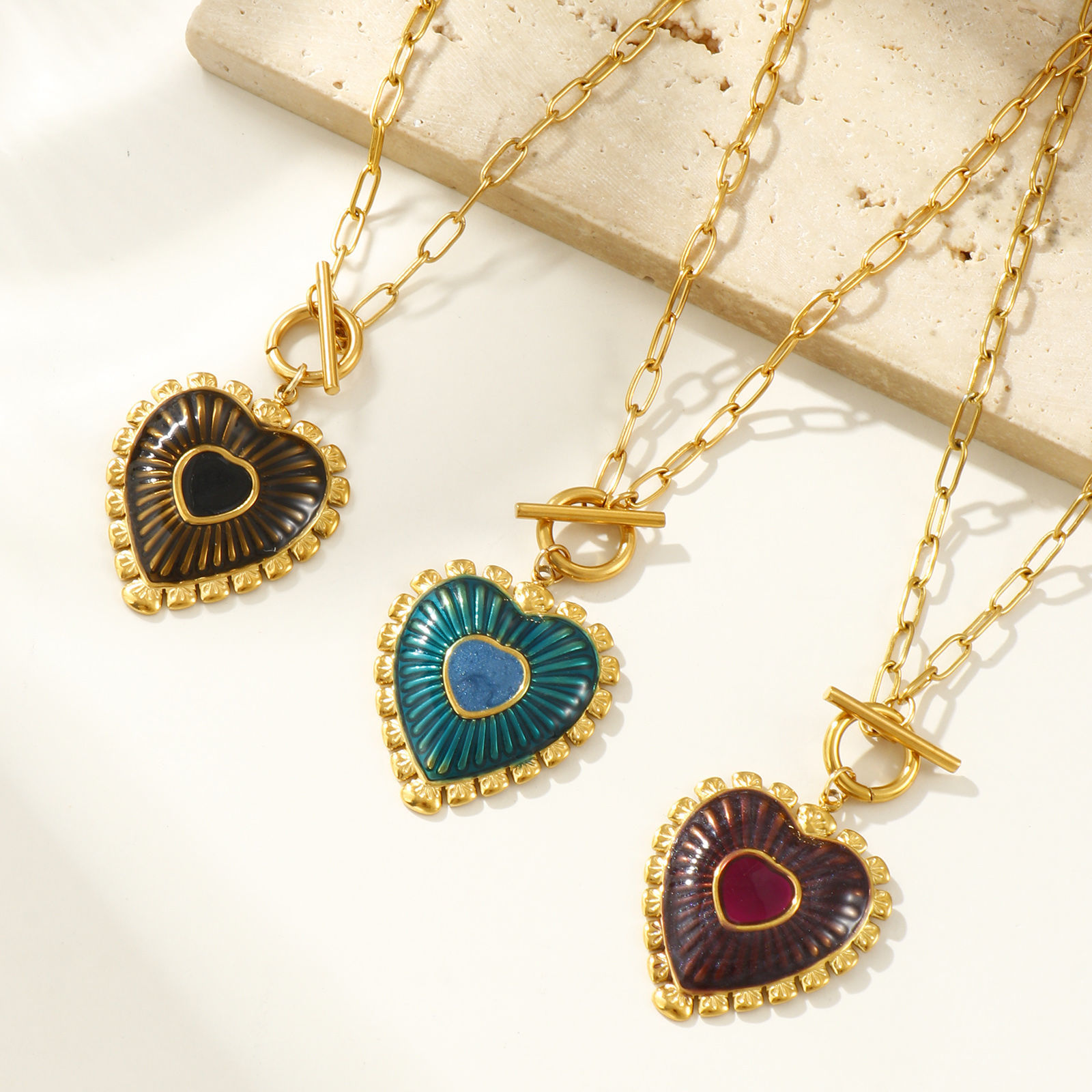 Picture of 18K Real Gold Plated Paperclip Link Chain Heart Pendant Charm Necklace, 304 Stainless Steel 45cm(17.7"), For Women, Enamel Valentine's Day Dainty Gift, Eco-friendly PVD Vacuum Plating