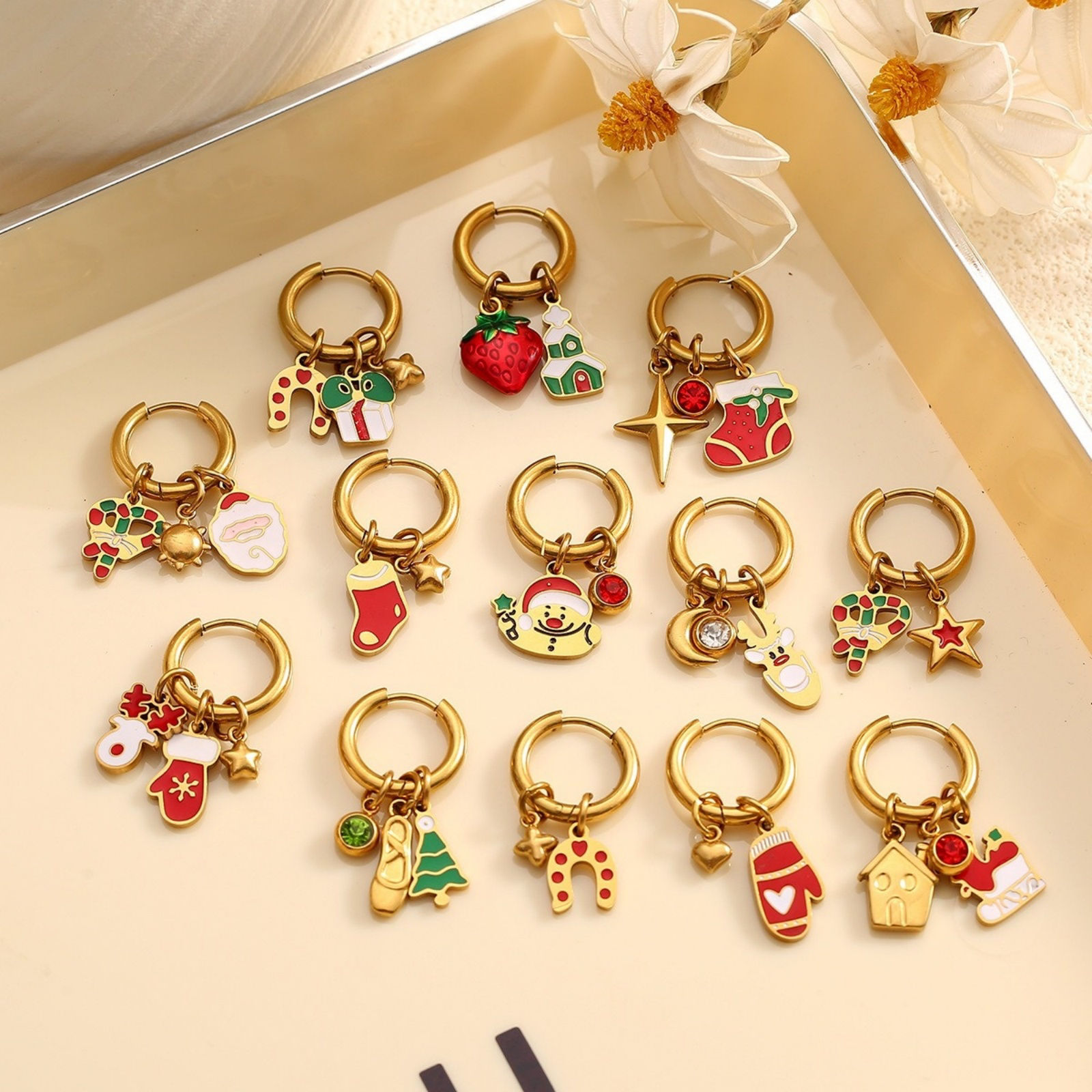 Image de 1 Pair Vacuum Plating Stylish Christmas 18K Real Gold Plated Multicolor 304 Stainless Steel Enamel Hoop Earrings For Women Gift 12mm Dia.