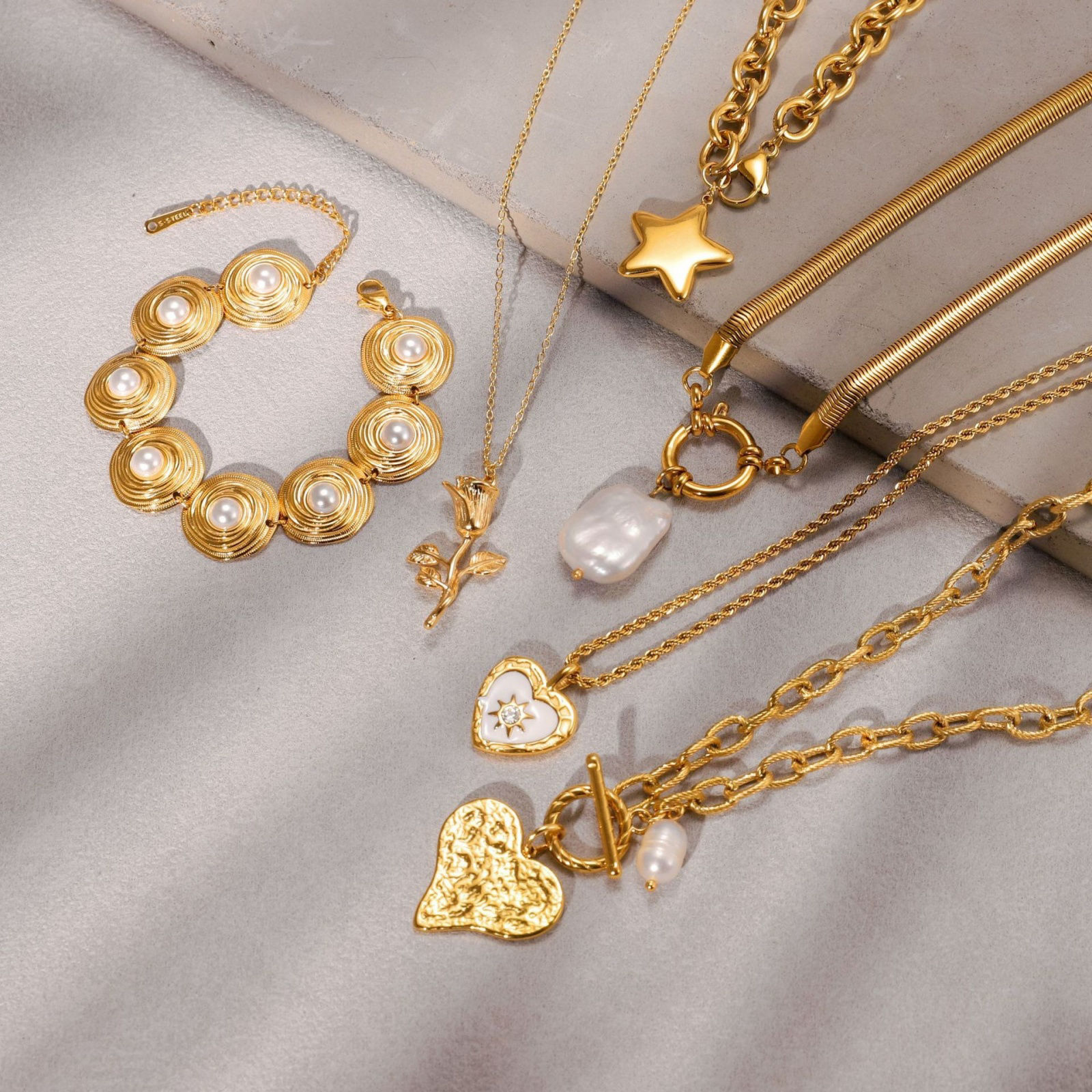 Изображение 18K Real Gold Plated Pendant Charm Necklace, 304 Stainless Steel For Women, Exquisite Stylish Gift, Vacuum Plating, 1 Piece