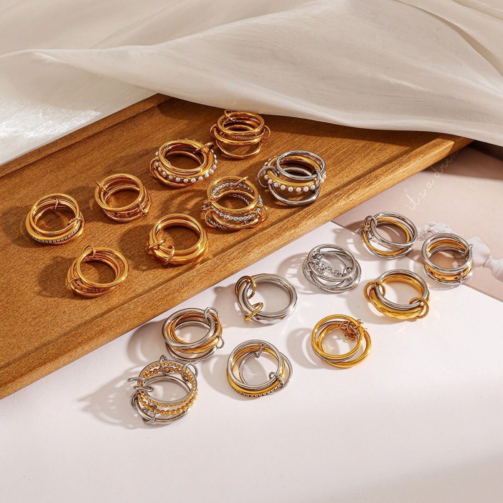 1 Piece Eco-friendly PVD Vacuum Plating Stylish Exquisite Multicolor 304 Stainless Steel Unadjustable Rings For Women Gift の画像