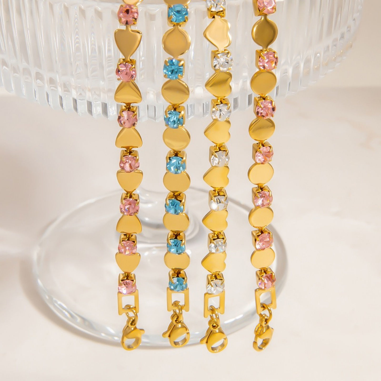 1 Piece Eco-friendly Vacuum Plating Waterproof Anti-Tarnish Hypoallergenic Stylish Exquisite 18K Real Gold Plated 304 Stainless Steel & Cubic Zirconia Bracelets For Women Gift 17cm(6.7") long の画像