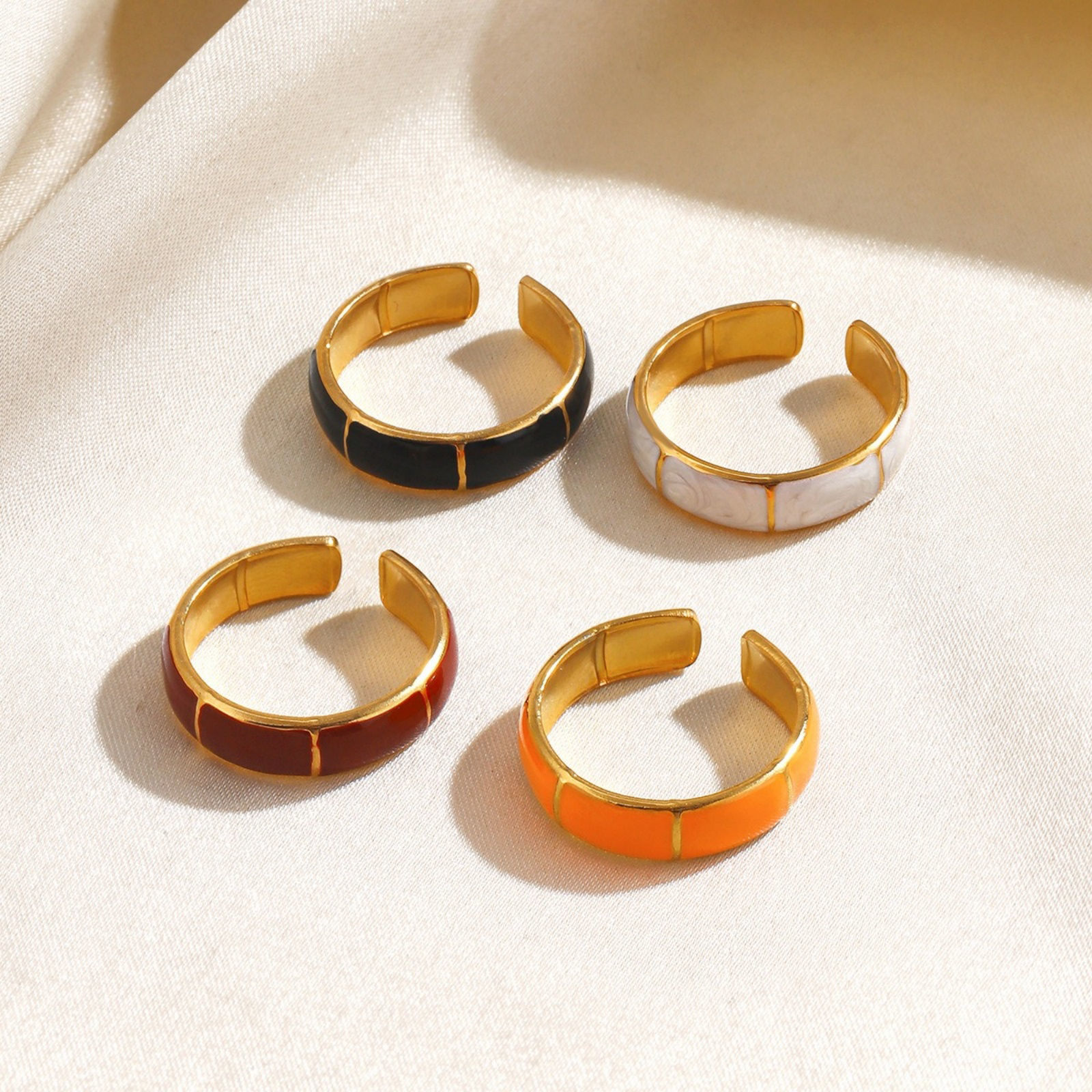 Bild von Großhandel Frauen Geschenk Emaille Offen Verstellbar Ring, 18K Vergoldet 304 Edelstahl, Umweltfreundliche PVD Exquisit Stilvoll Schmuckbedarf, 17mm (US Größe 6.5)