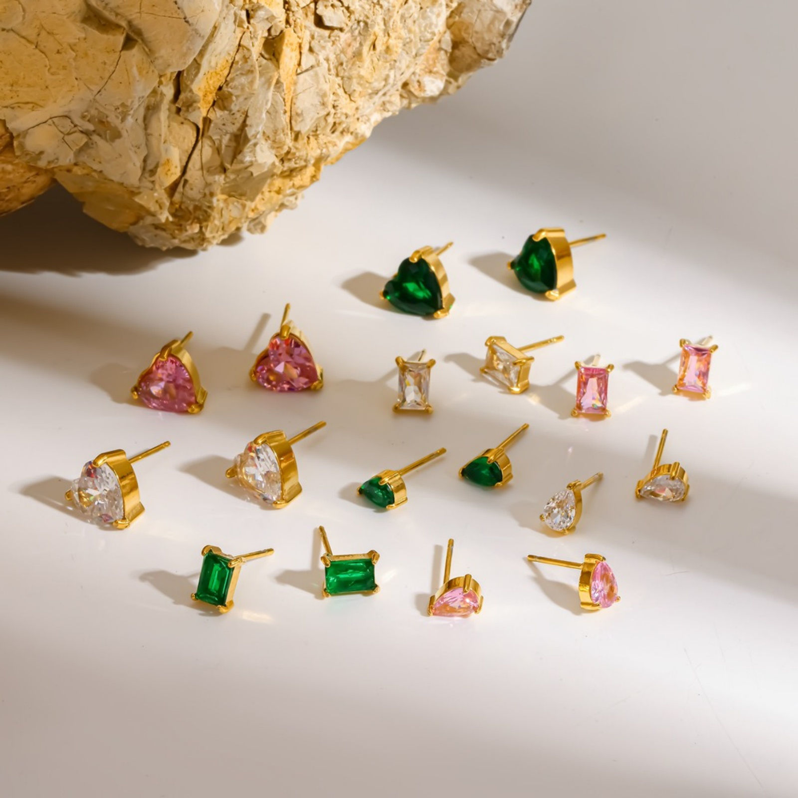 Picture of Wholesale Exquisite Dainty Ear Post Stud Earrings, Geometric Multicolour Cubic Zirconia 18K Gold Plated 304 Stainless Steel, Unisex Eco-friendly Vacuum Plating Gift Jewelry Supply, 1 Pair