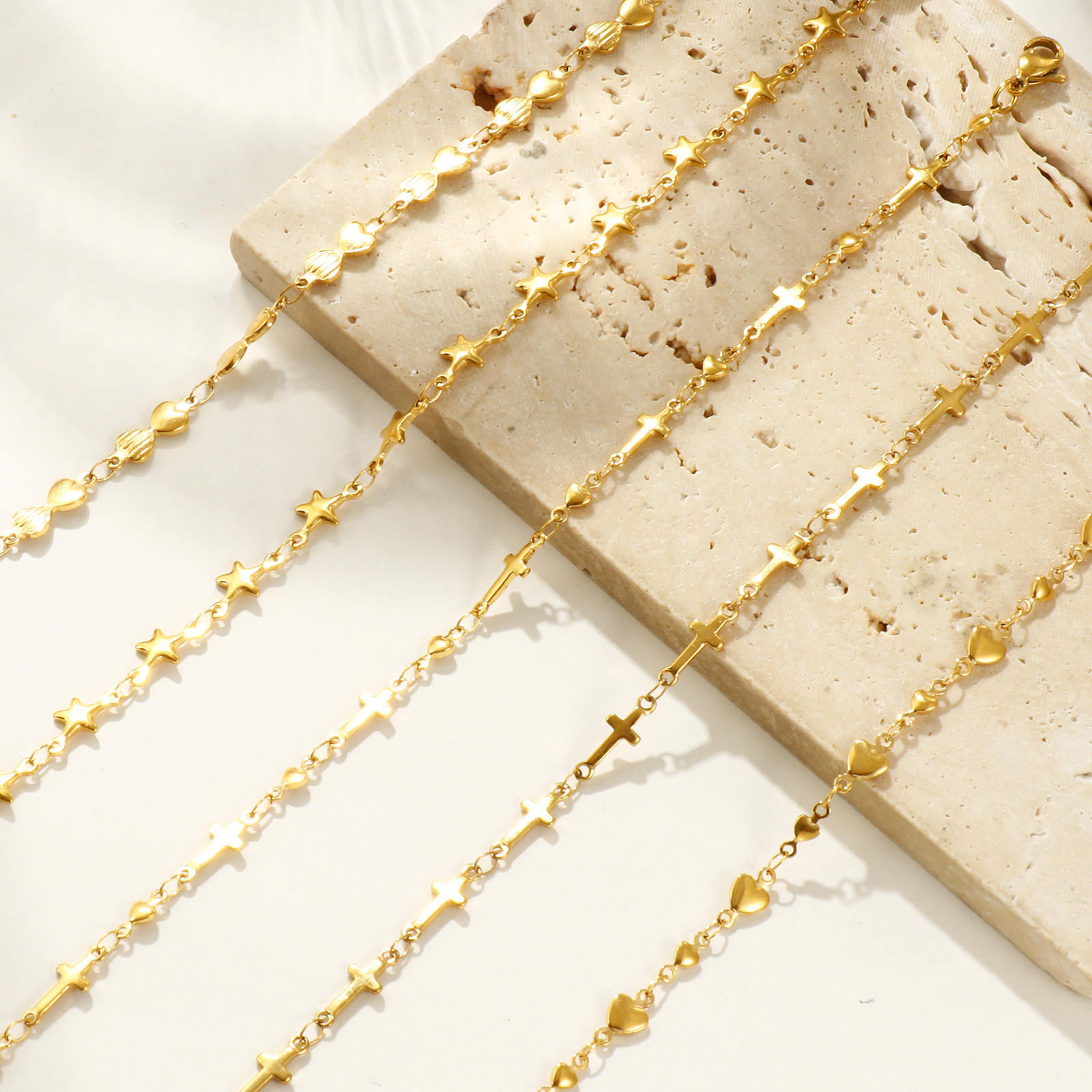 Picture of Wholesale 304 Stainless Steel Anklet, Gold Plated Vacuum Plating, Women's Stylish Ins Style Gift Jewelry Supply