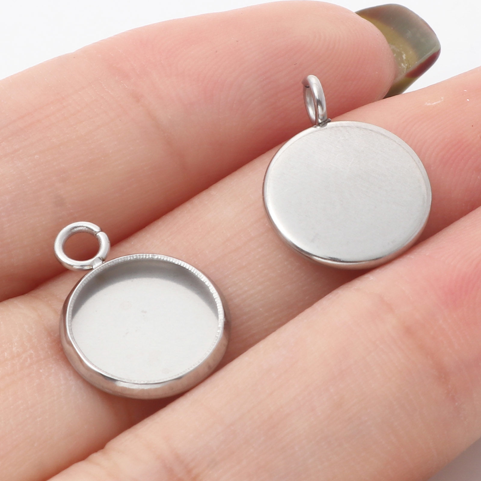 Picture of Stainless Steel Charms Silver Tone Round Disc Cabochon Settings