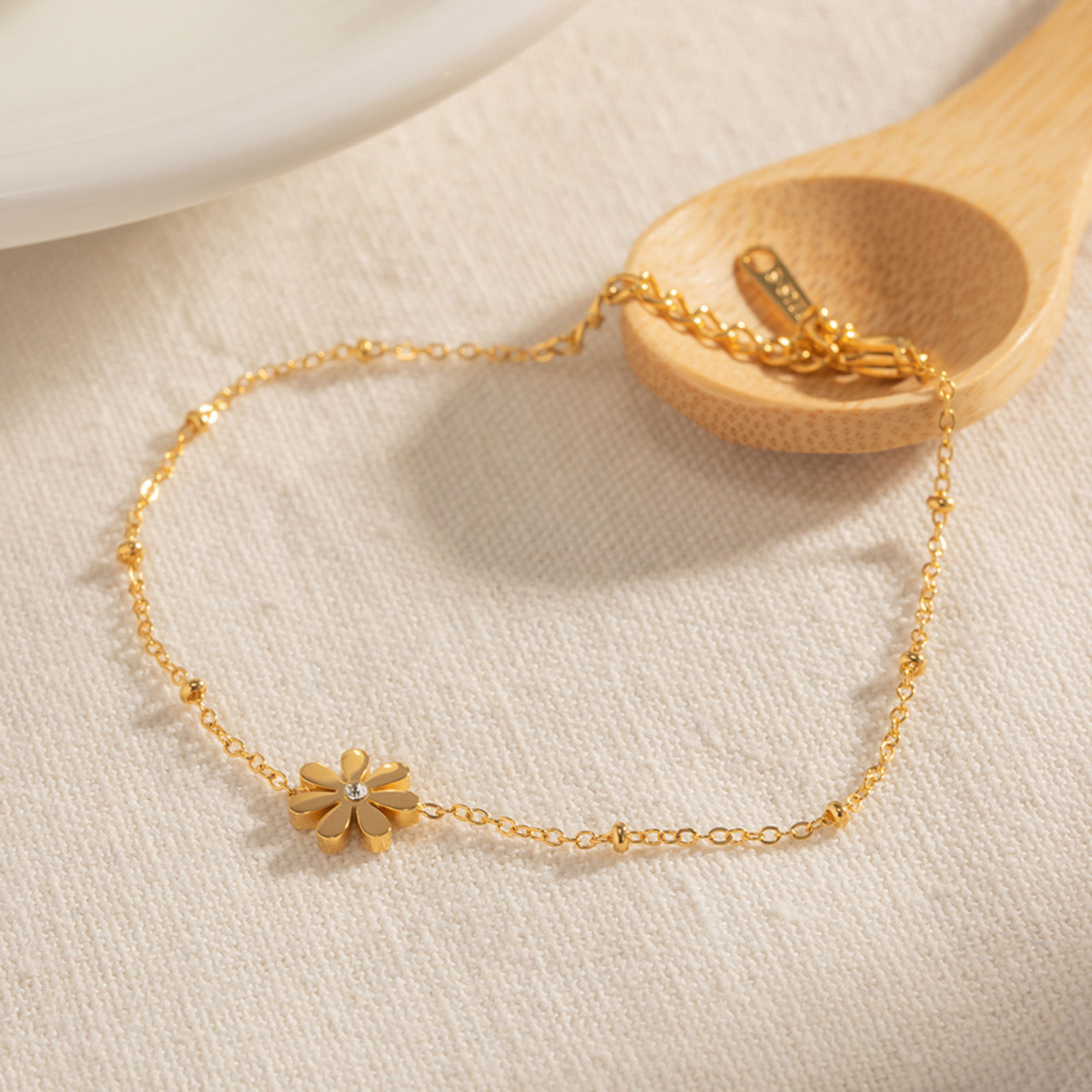 Image de Placage Sous Vide Écologique Sucré & Mignon Bracelets Chaîne Maille Forçat Simple en 304 Acier Inoxydable & Strass Plaqué Or Véritable 18K Fleur de Muguet Pour Femmes 16cm long, 1 Pièce