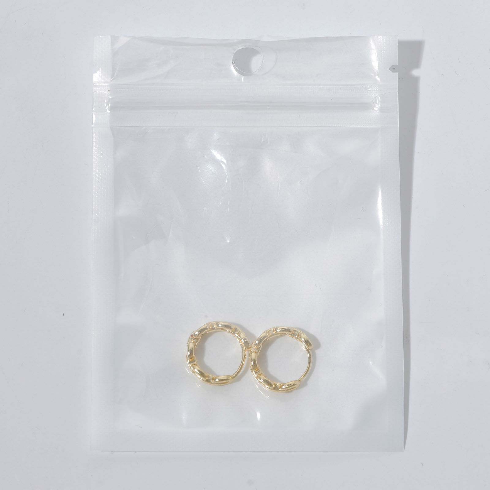 Picture of Eco-friendly Vacuum Plating Stylish Ins Style 18K Real Gold Plated 304 Stainless Steel & Stone Round Earrings For Women Party 2cm x 1.5cm, 1 Pair