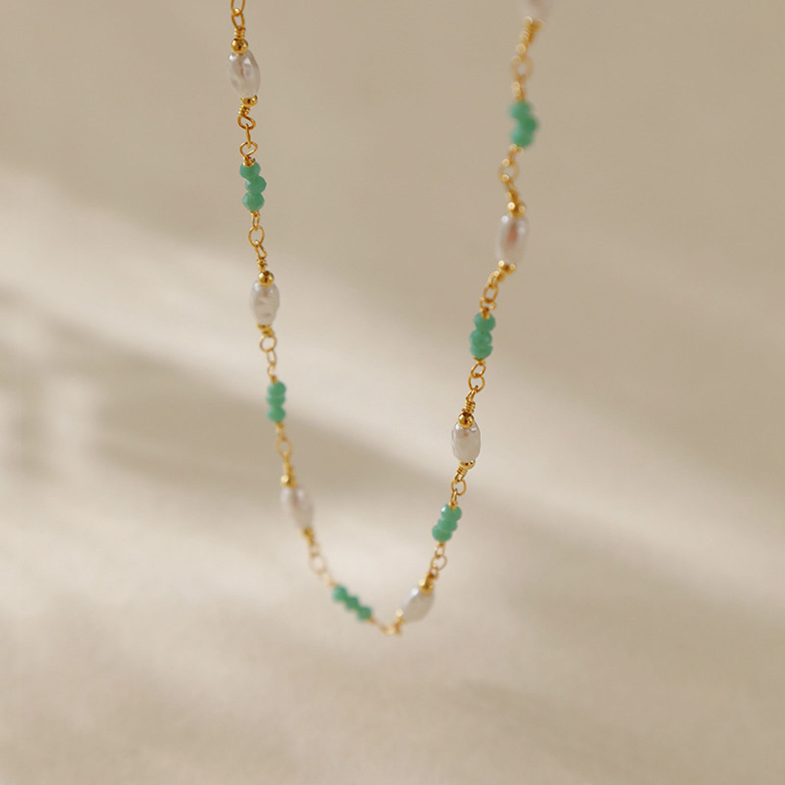 Bild von 1 Strang Umweltfreundlich Barock Elegant 18K Echtgold plattiert Messing Handgefertigte Gliederkette Barocke Imitat Perle Halskette Für Frauen Party 39cm lang