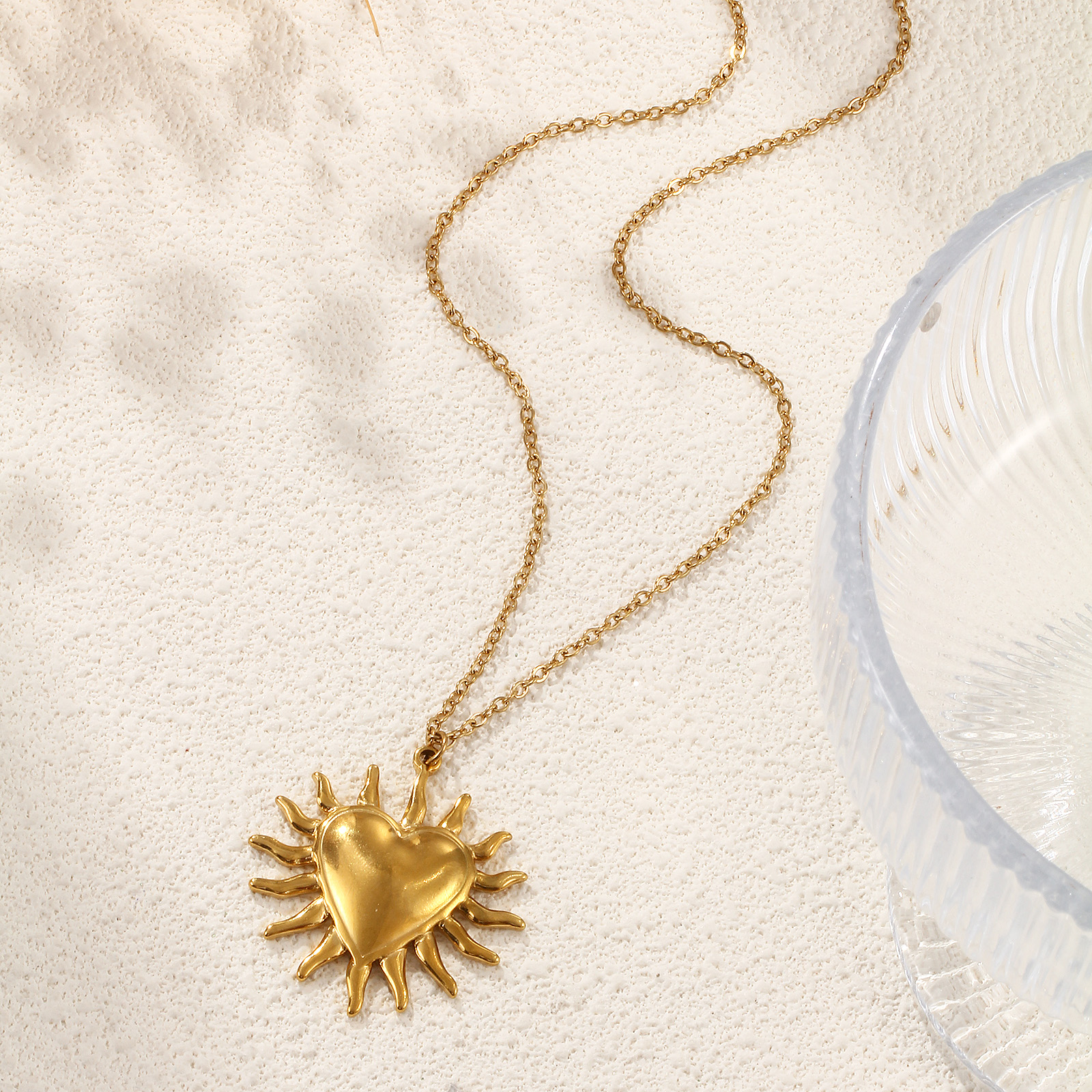 Изображение 1 ШТ Экологичное вакуумное PVD-покрытие Богемия религия 18K настоящее золото с покрытием 304 Нержавеющая Сталь Кабельные Цепи Экс Вото Сердце Ожерелье с подвеской унисекс подарок 45см + 5см длина