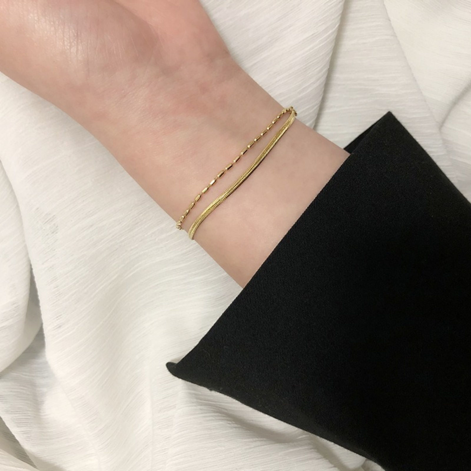 Bild von 1 Piece Vacuum Plating Stylish Exquisite 18K Gold Plated 304 Stainless Steel Bracelets For Women Gift 16cm(6.3") long