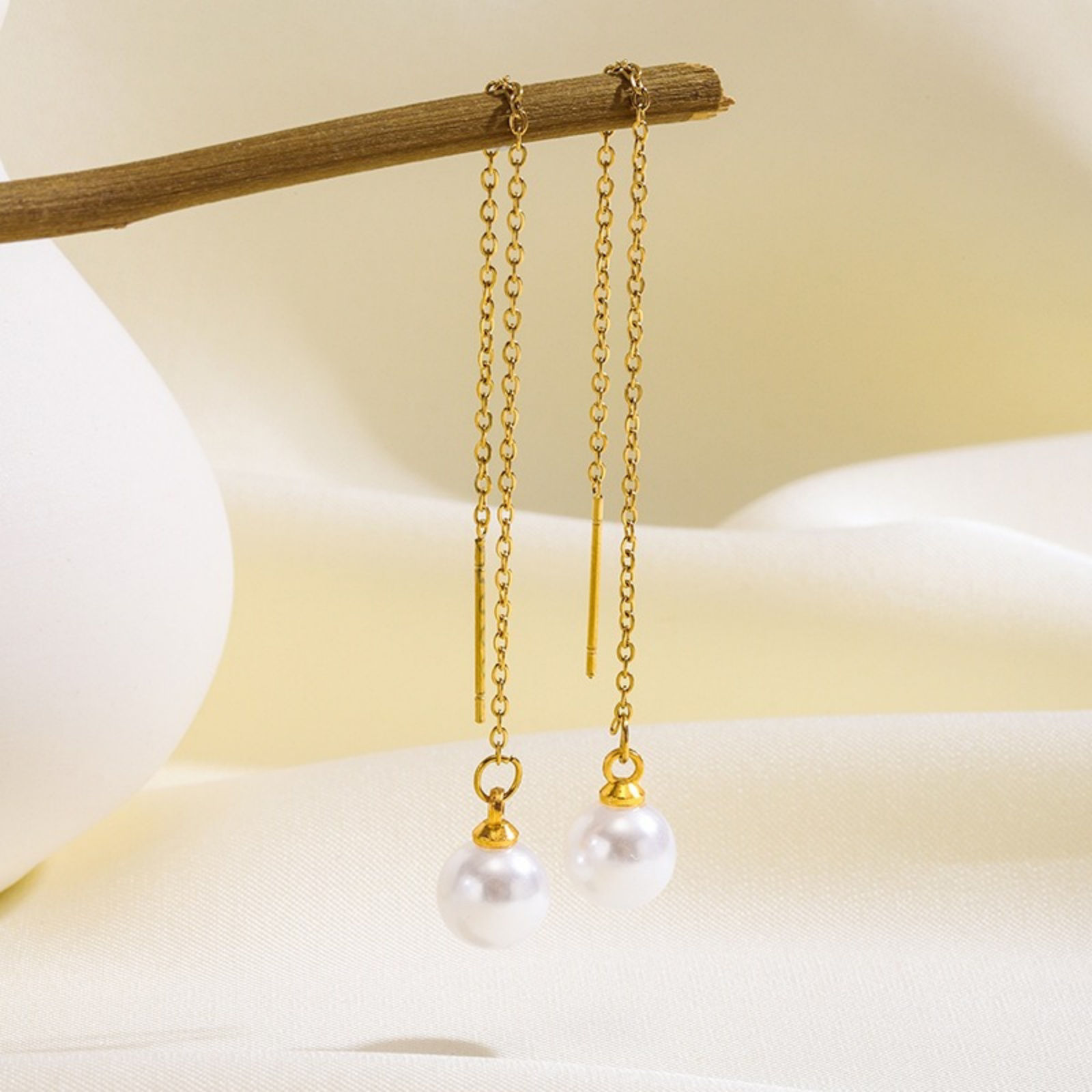 1 Pair Vacuum Plating Dainty Stylish 18K Gold Plated White 304 Stainless Steel Imitation Pearl Ear Thread Threader Earrings For Women Gift 10cm の画像