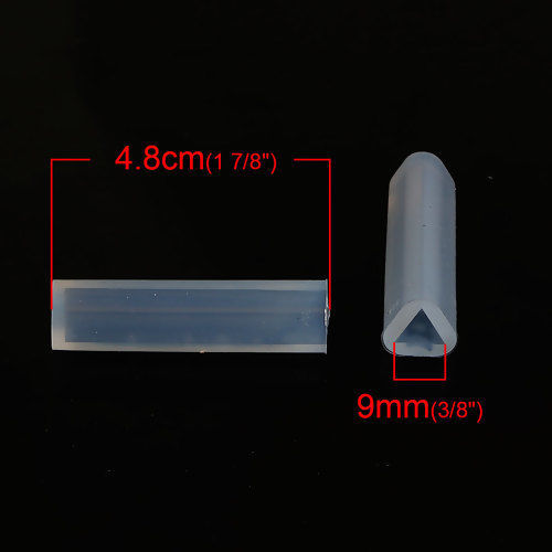 Immagine di Silicone Stampo In Resina Triangolo Bianco 48mm x 13mm, 1 Pz