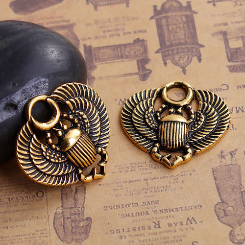 Picture of Ocean Jewelry Zinc Based Alloy Charms Scarab Gold Tone Antique Gold 27mm(1 1/8") x 26mm(1"), 5 PCs
