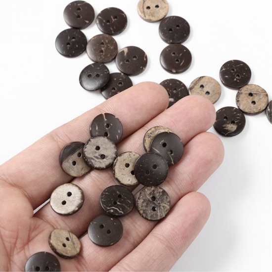 ココナッツの殻 縫製 ボタン 2つ穴 円形 ブラウン 13mm 直径、 200 個 の画像