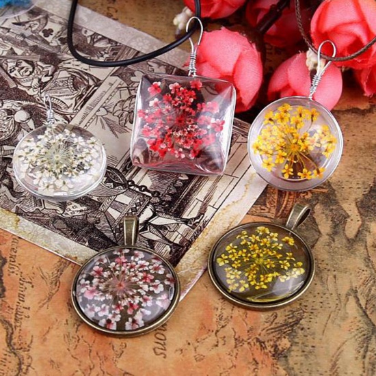 Picture of Real Dried Flower Resin Jewelry DIY Making Craft Ginger 27mm x27mm(1 1/8" x1 1/8") - 17mm x17mm( 5/8" x 5/8"), 1 Packet ( 12 PCs/Packet)