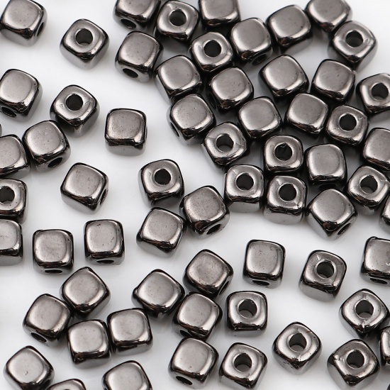 Bild von CCB Plastic Beads Square About 4mm x 4mm, Hole: Approx 1.5mm, 1 Packet (Approx 300 PCs/Packet)