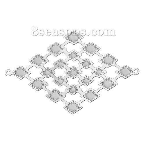 Immagine di Acciaio Inossidabile Connettore Accessori Rombo Tono Argento Fiore Disegno Filigrana 40mm x 26mm, 20 Pz