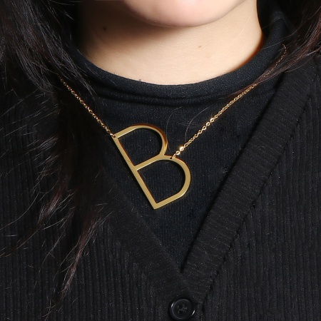 Immagine di Lettera Maiuscola Messaggio " B " Collana con Ciondolo All'Ingrosso, Placcato Oro 24K 304 Acciaio Inossidabile Catena a Cavo, Donne Ecologico Elegante Squisito Regalo Gioielli Per Rivenditore, 42cm-41cm Lunghezza, 1 Pz
