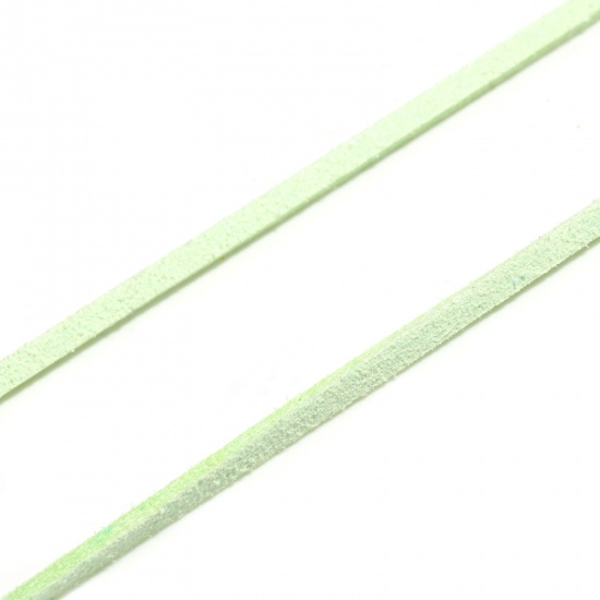 Imagen de Cuerda Terciopelo de Verde Claro Ante 3mm, 1 atado (Aprox 5 M/atados)