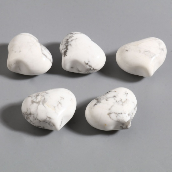 Picture of Howlite ( Natural ) Micro Landscape Miniature Shelter House Aquarium Home Decoration Heart White & Gray About 25mm x 20mm, 1 Piece