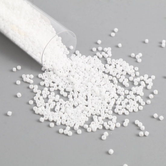 Picture of TOHO 15/0 41(Opaque) Glass Seed Seed Beads Round White About 1.5mm Dia., Hole: Approx 0.6mm, 1 Bottle