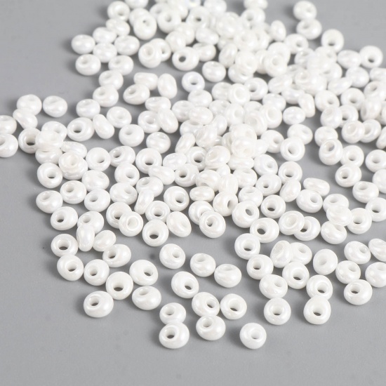 Immagine di Vetro Seme Perline Perla Bianco Ovale 4mm x 3.5mm, Foro:Circa 1mm, 1 Bottiglia