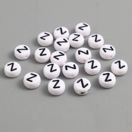Image de Perles en Acrylique Plat-Rond Noir & Blanc Alphabet Initial/ Lettre Majuscule Message " Z " Env. 7mm Dia, Trou: env. 1.4mm, 500 Pcs